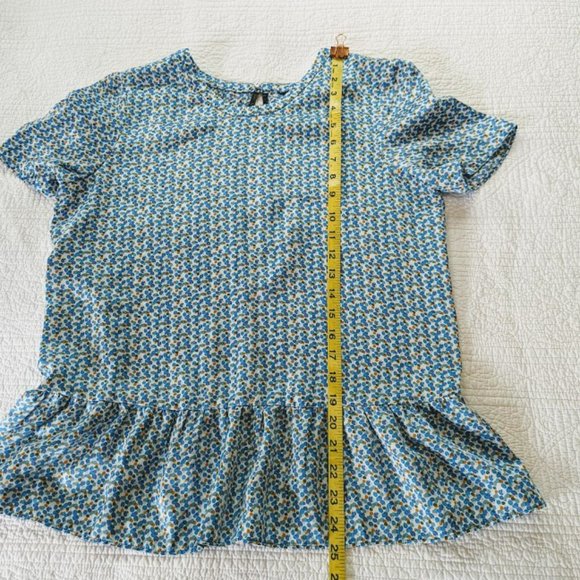 Zara Basic Short Sleeve Polka Dot Peplum Blouse - Size Medium - Picture 8 of 8